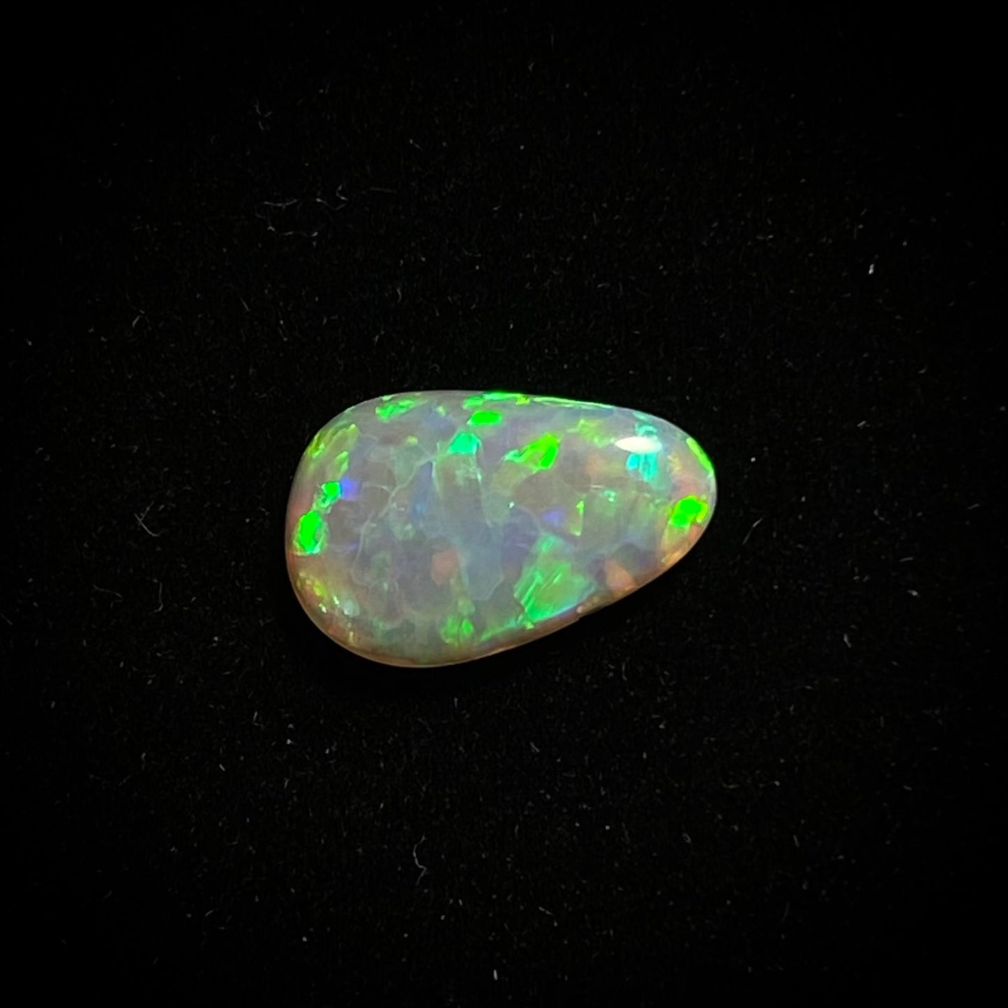 Solid crystal opal - 11250