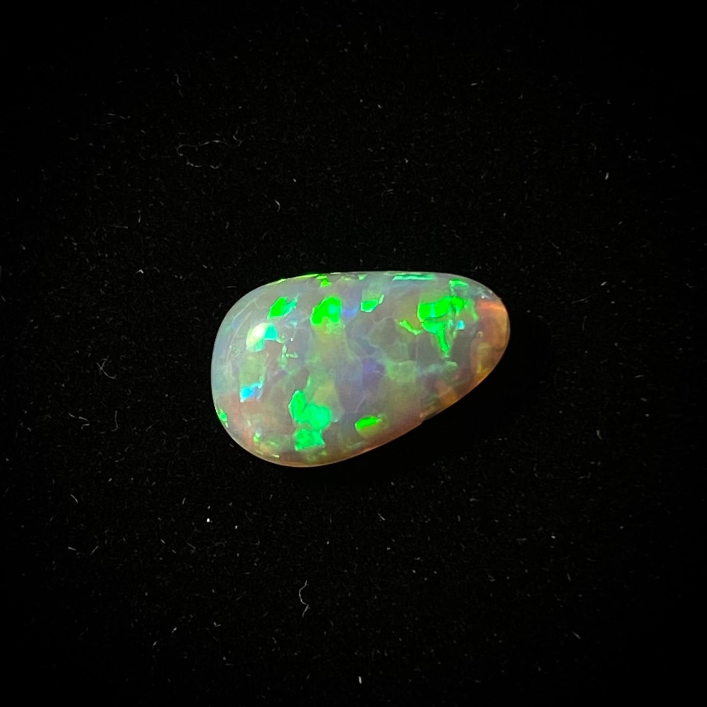 Solid crystal opal - 11250