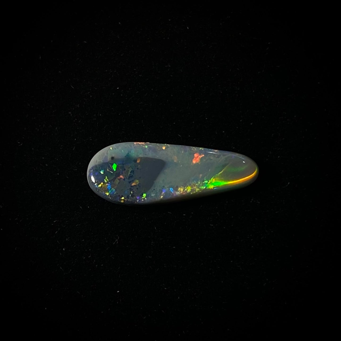 Solid mørk opal - 11273