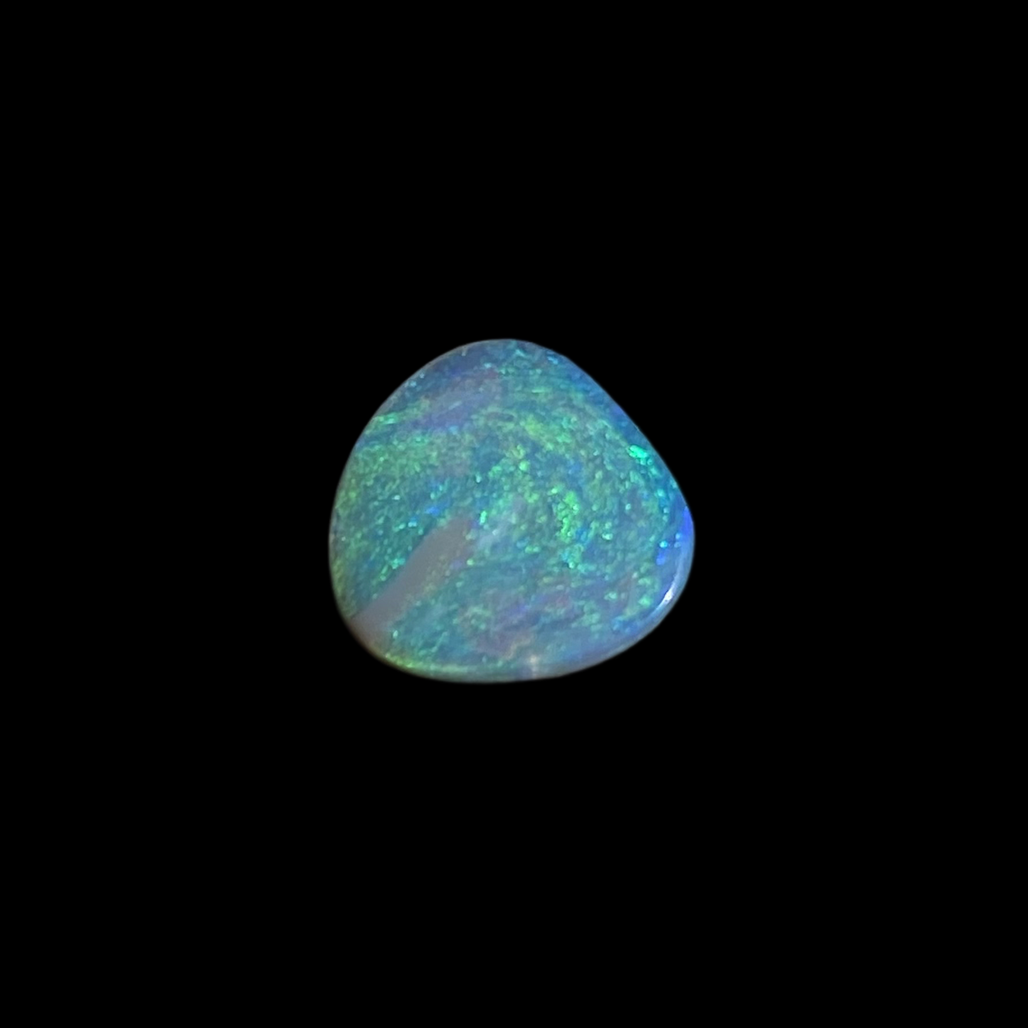 Solid crystal opal - 11512