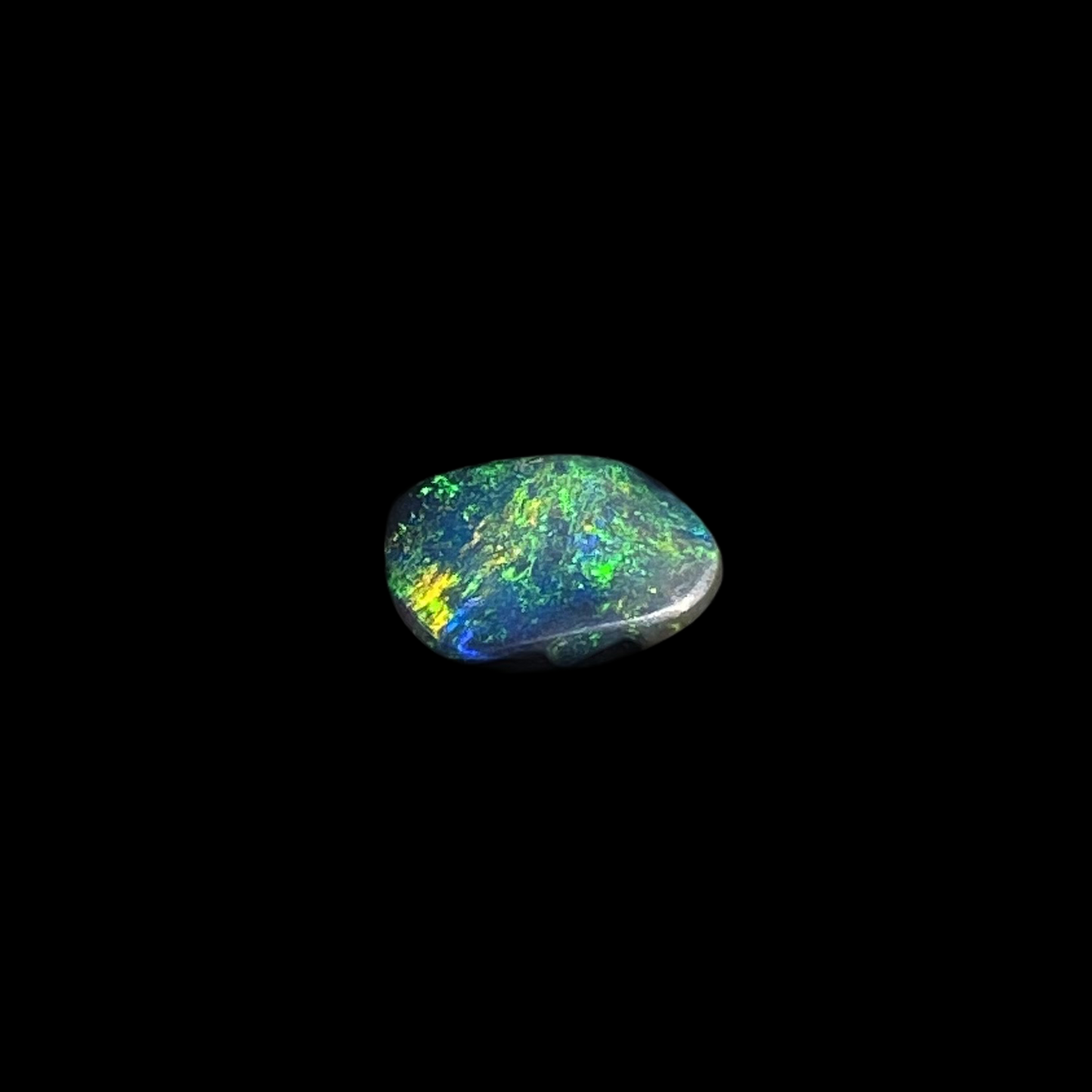Solid crystal opal - 11529