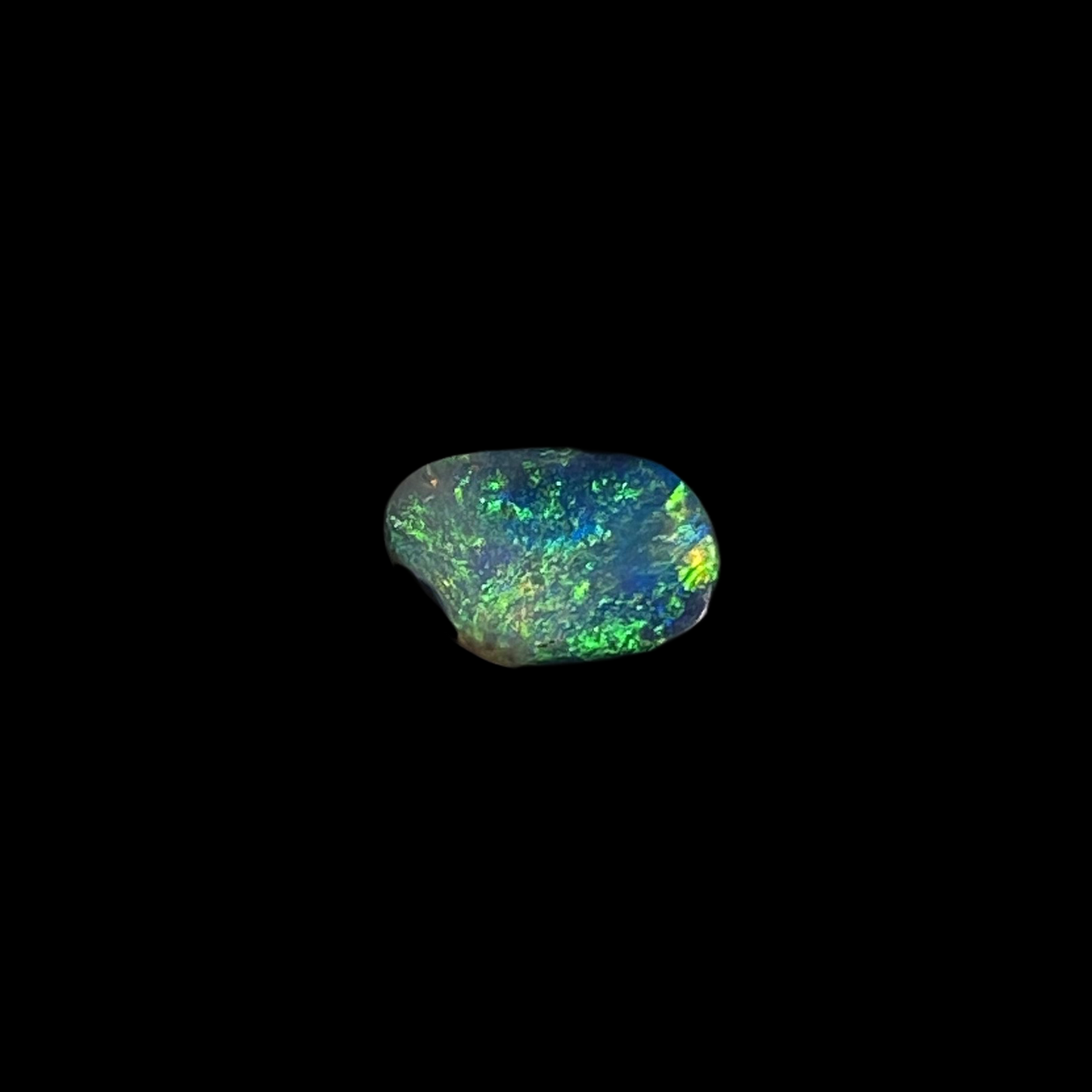 Solid crystal opal - 11529