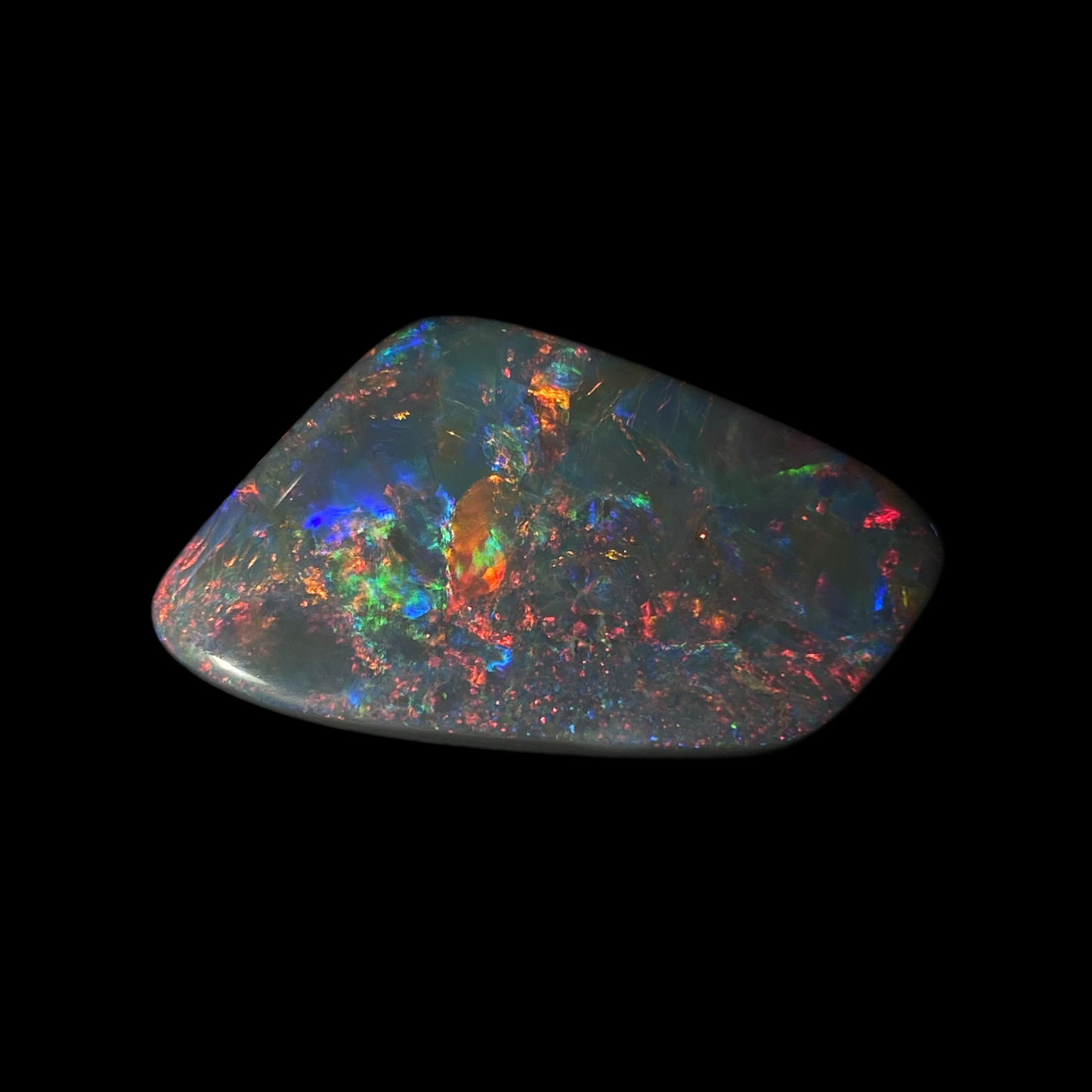 Solid mørk opal – 11548