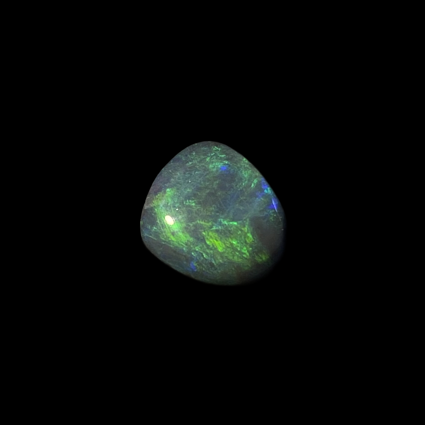 Solid mørk opal – 11559