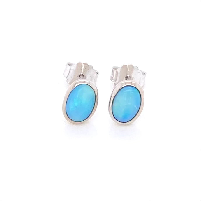 Studs - Solid opals See 244