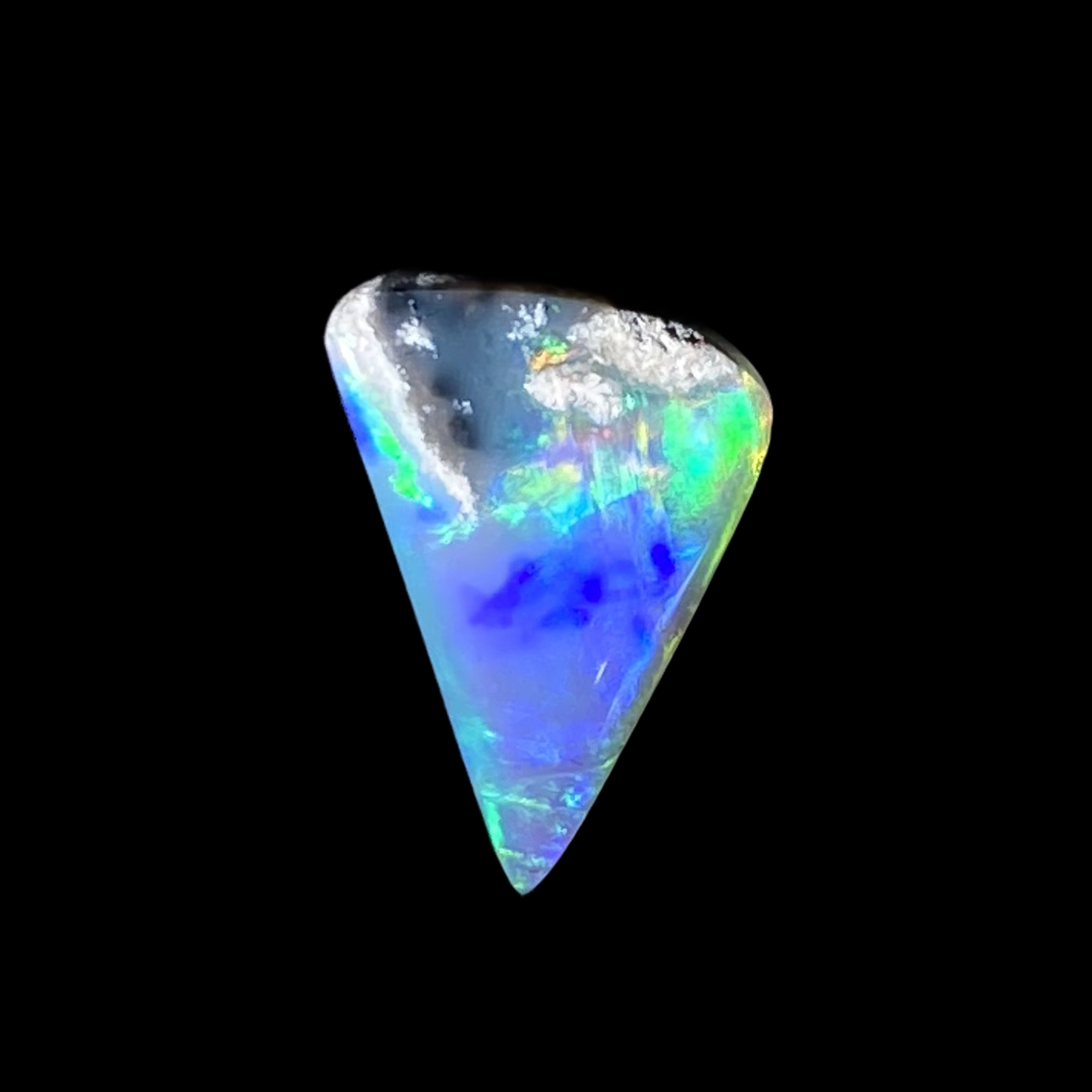 Solid mørk opal – 11576