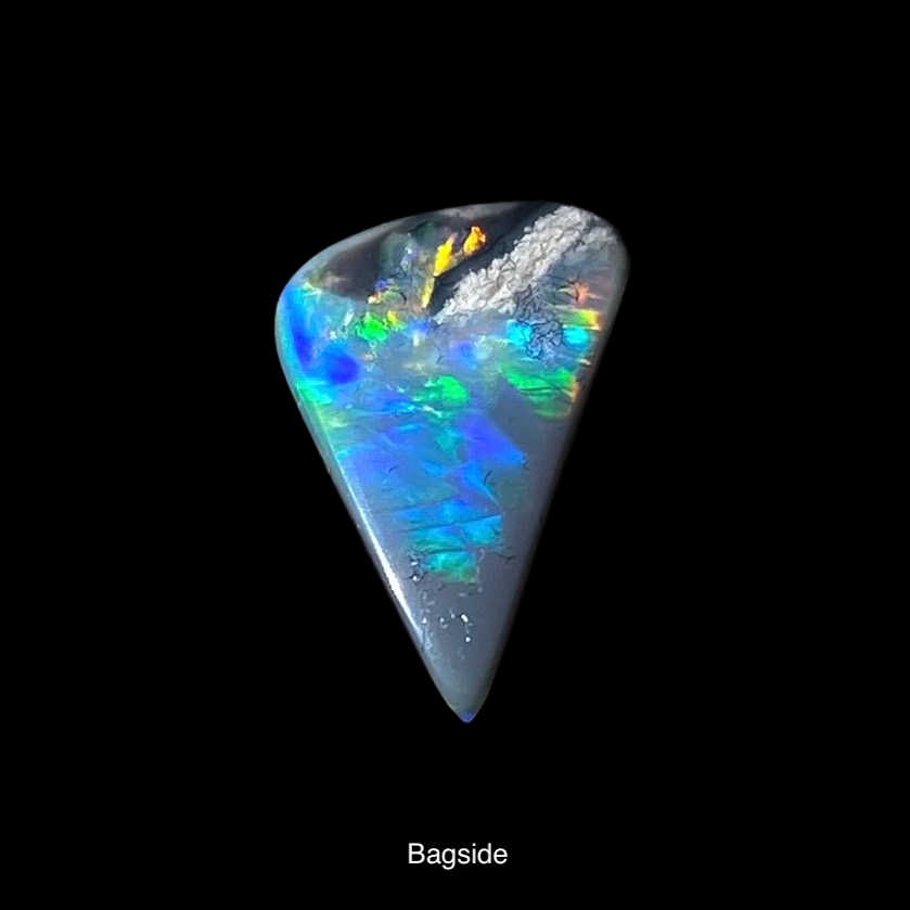 Solid mørk opal – 11576