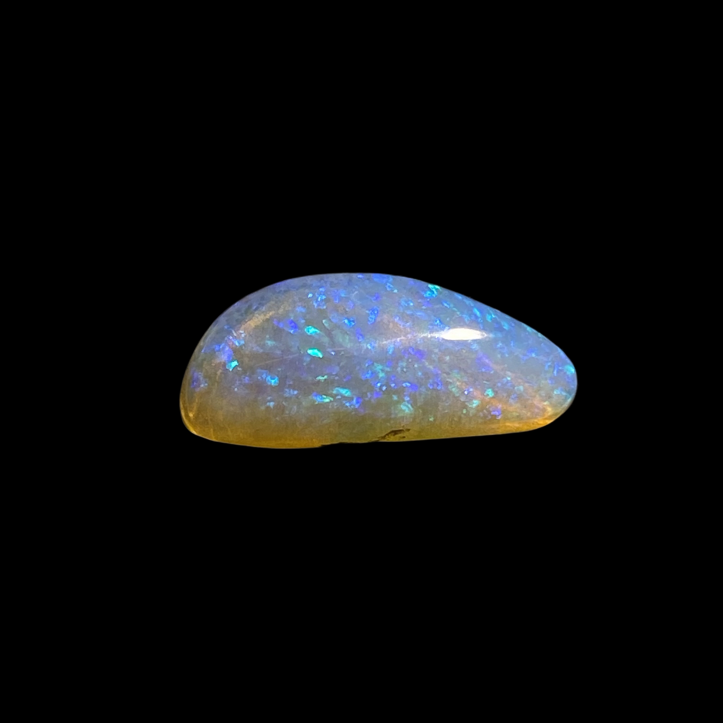 Solid crystal opal - 11581