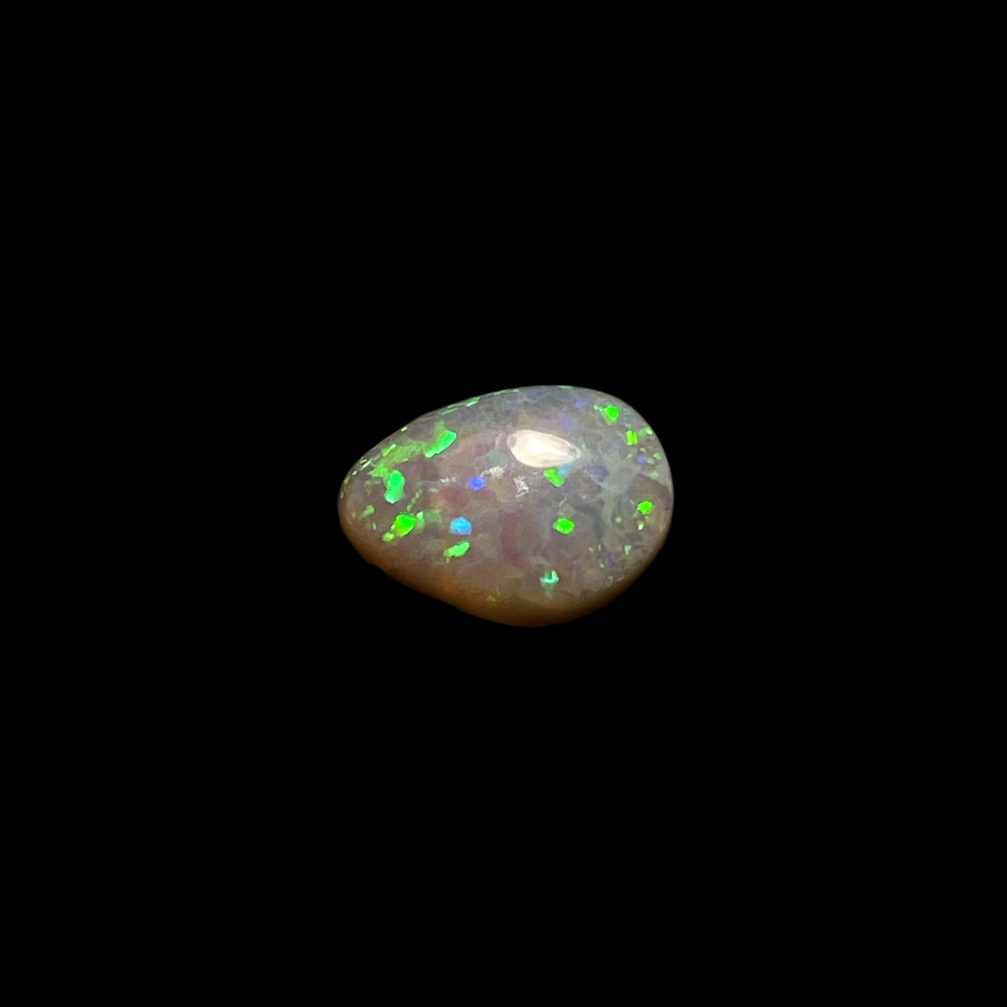 Solid crystal opal - 11587