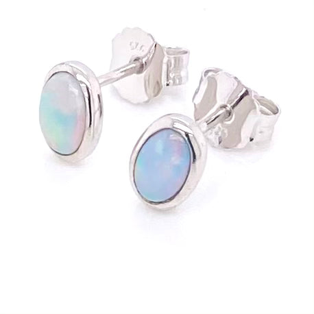 Studs - Solid opal See 199