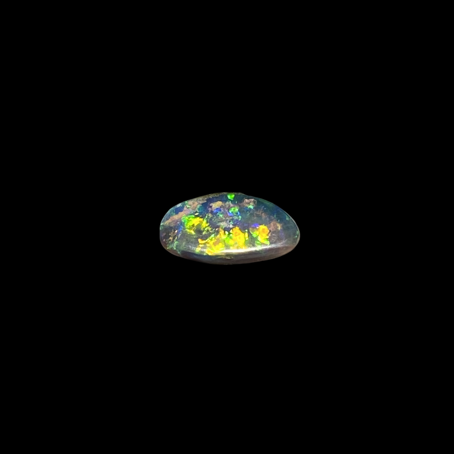 Solid crystal opal - 11594