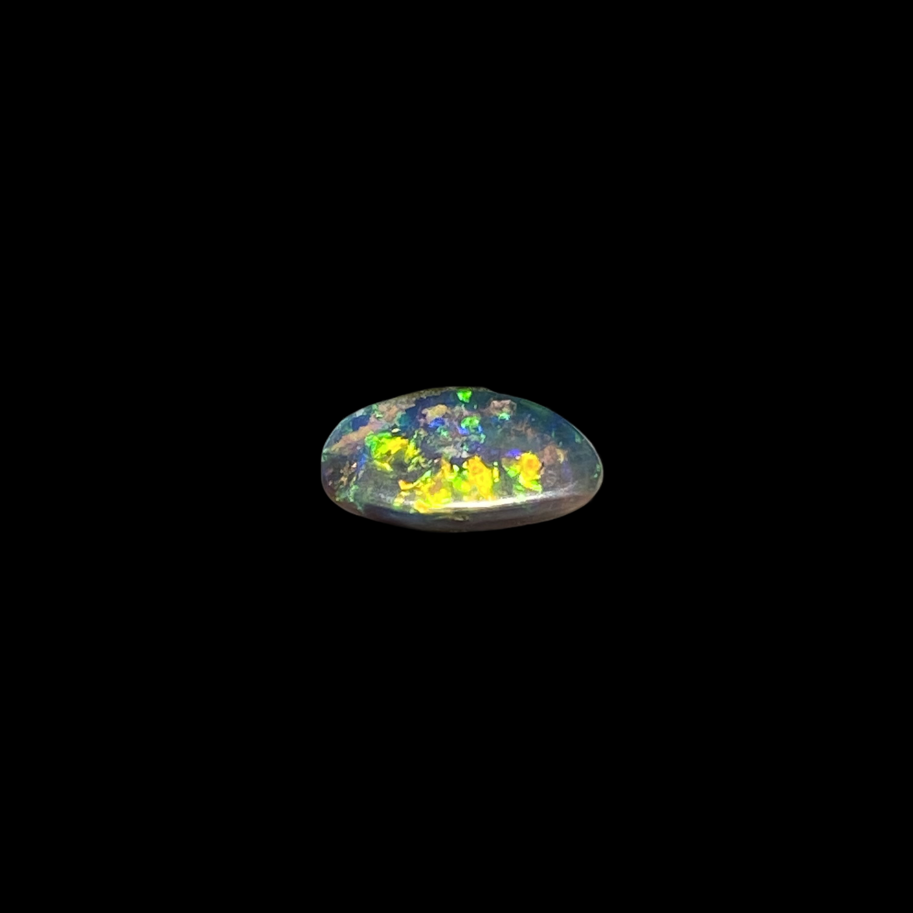 Solid crystal opal - 11594