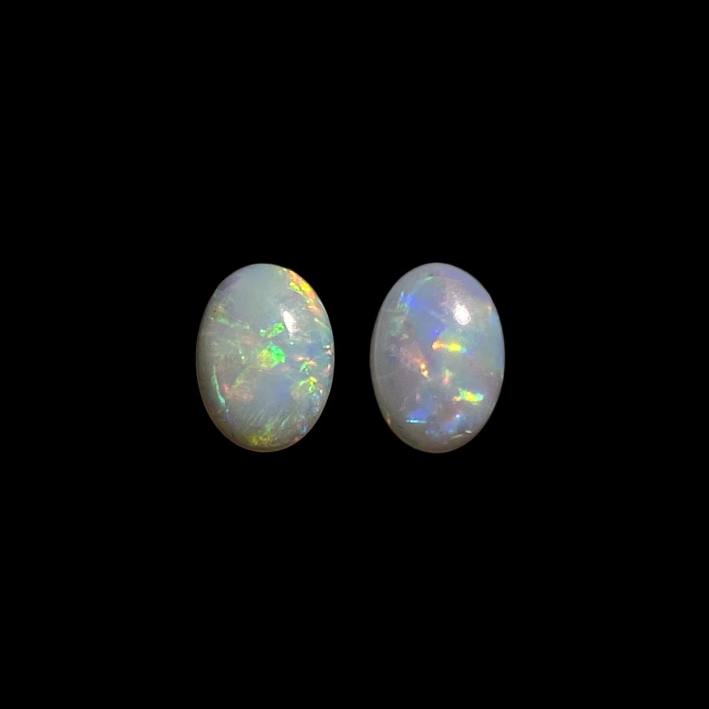 Solid crystal opal - 11607