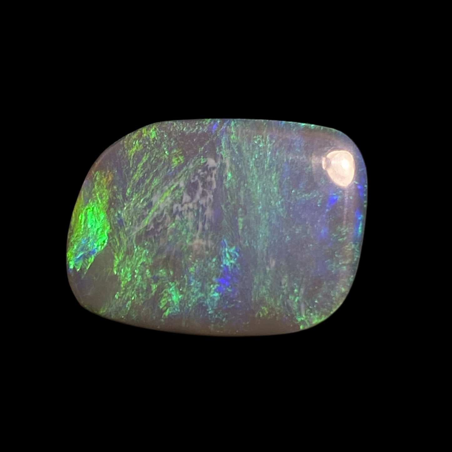 Solid mørk opal – 11619