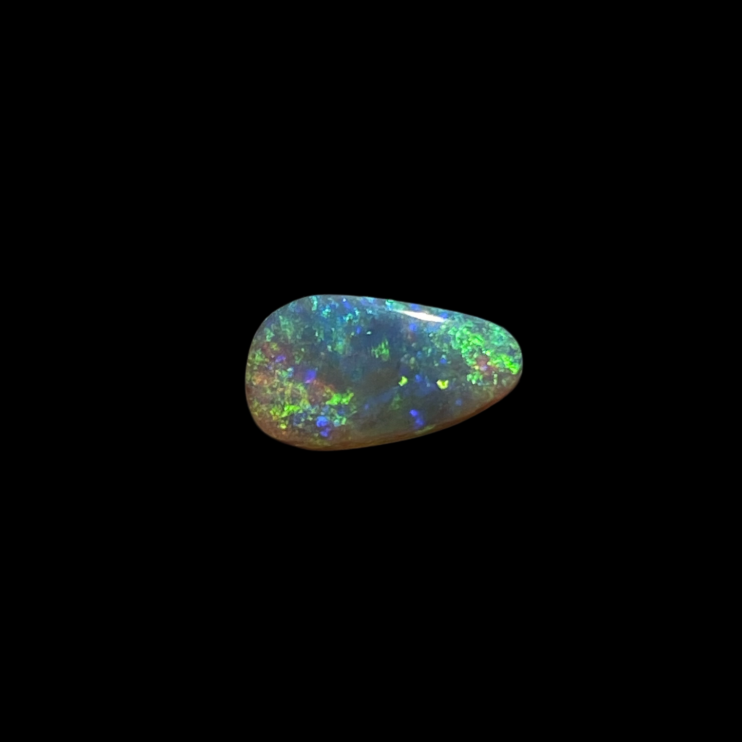 Solid crystal opal - 11627