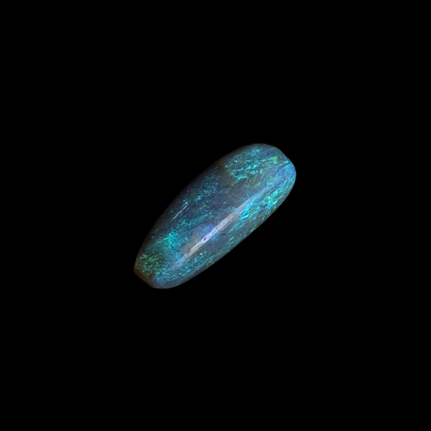 Solid mørk opal – 11644