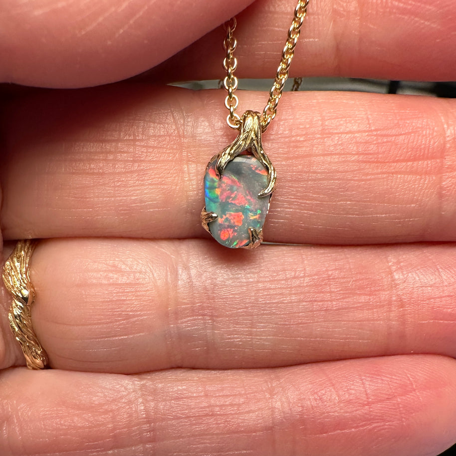 Pendant - Solid opal GP 206