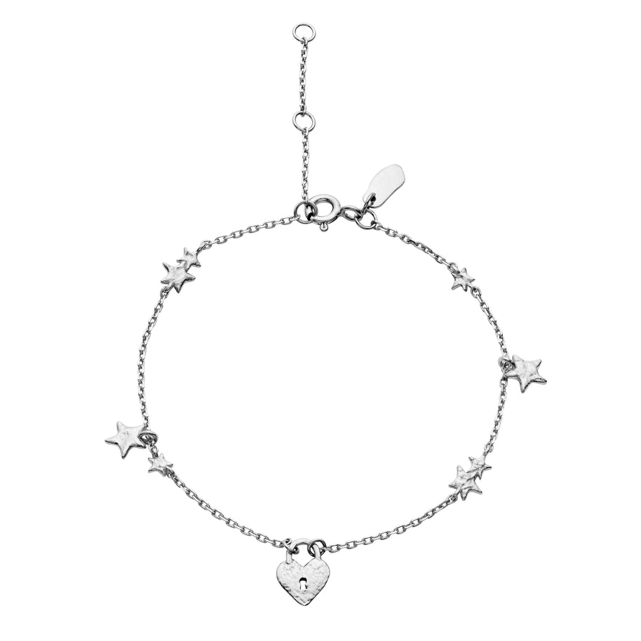 Esma armbånd fra Maanesten i sterling sølv med små vedhæng. 16 - 19 cm