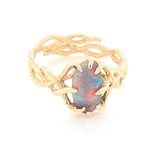 Ring med solid opal fra Australien i 14 Kt. guld. Kommer med certifikat.