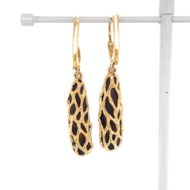 Unika ørehængere med ægte doublet opaler fra Australien indfattet i 14 karat guld.