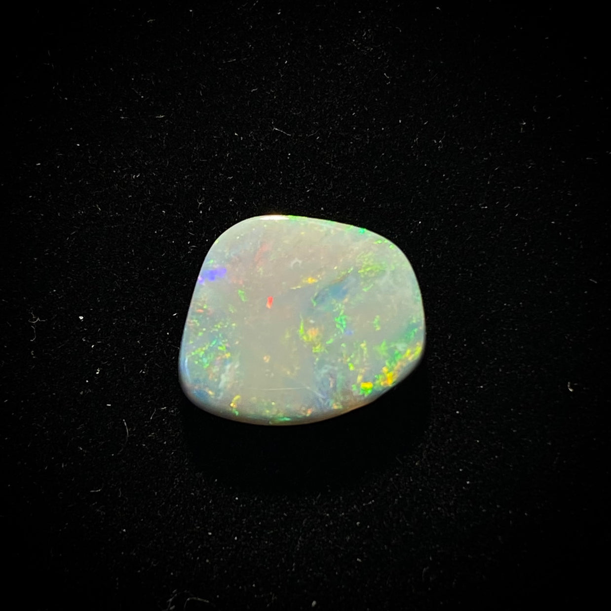 Solid light opal - 11175