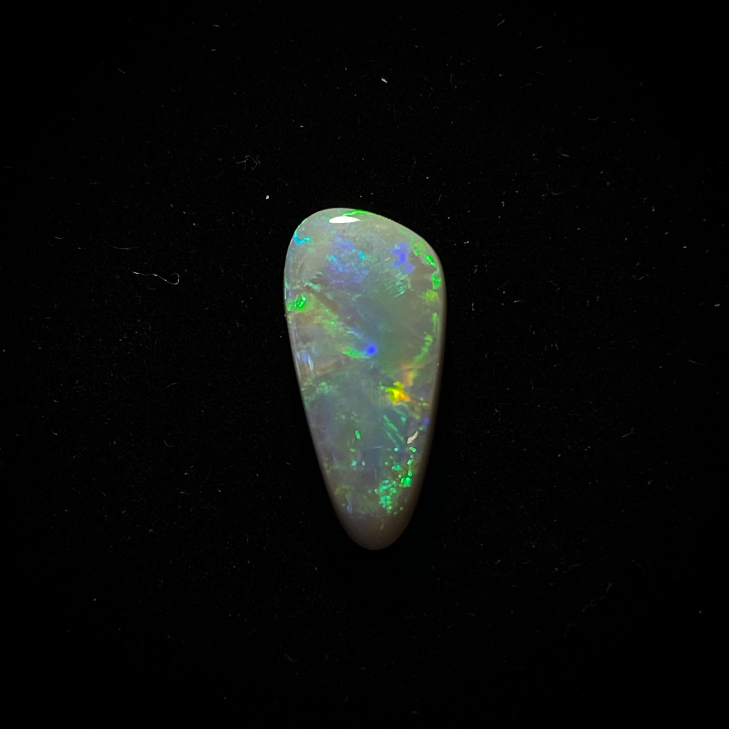 Solid mørk opal - 11178