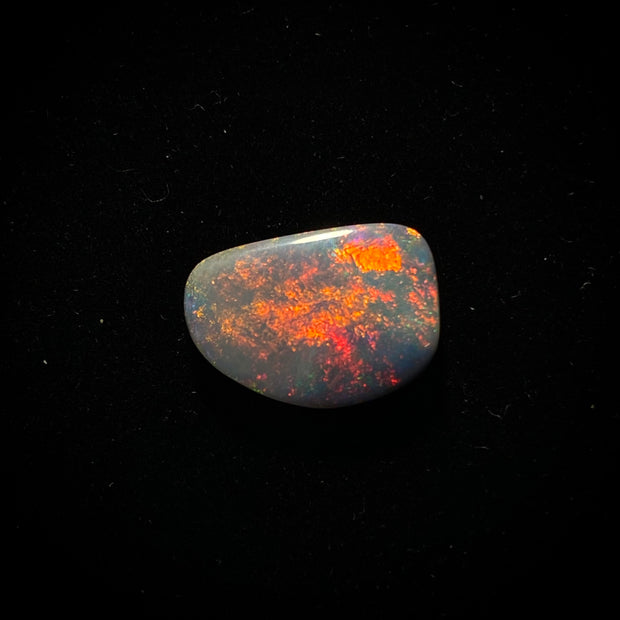 Massiver dunkler Opal – 11180