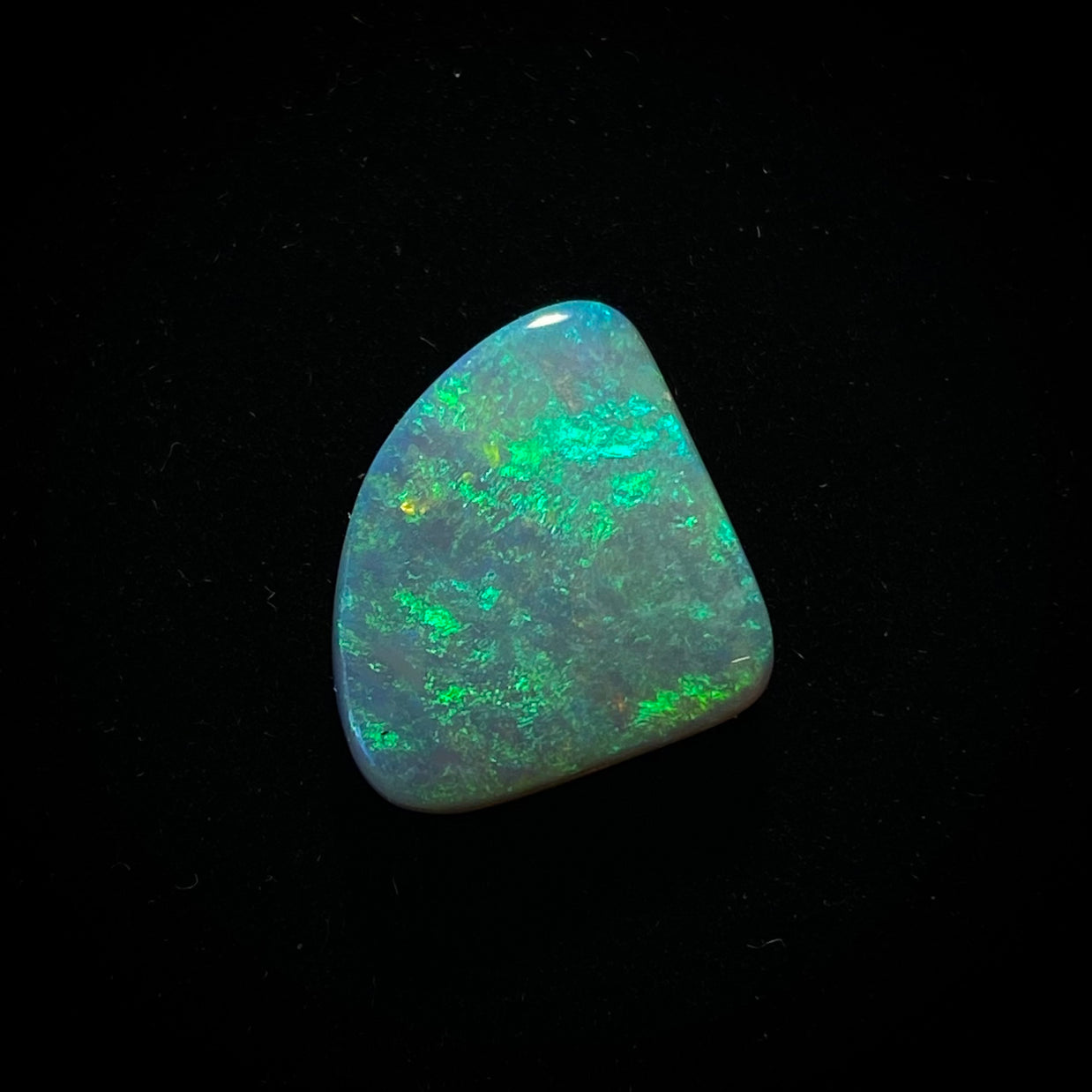 Solid dark opal - 11182