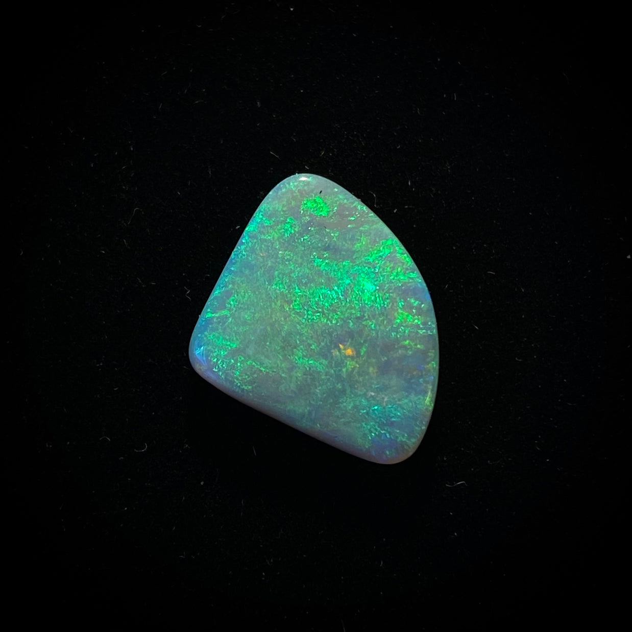 Solid dark opal - 11182