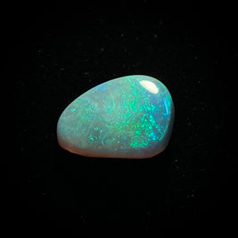 Solid crystal Opal - 11200