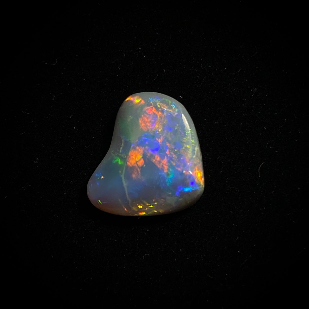 Solid mørk opal - 11235