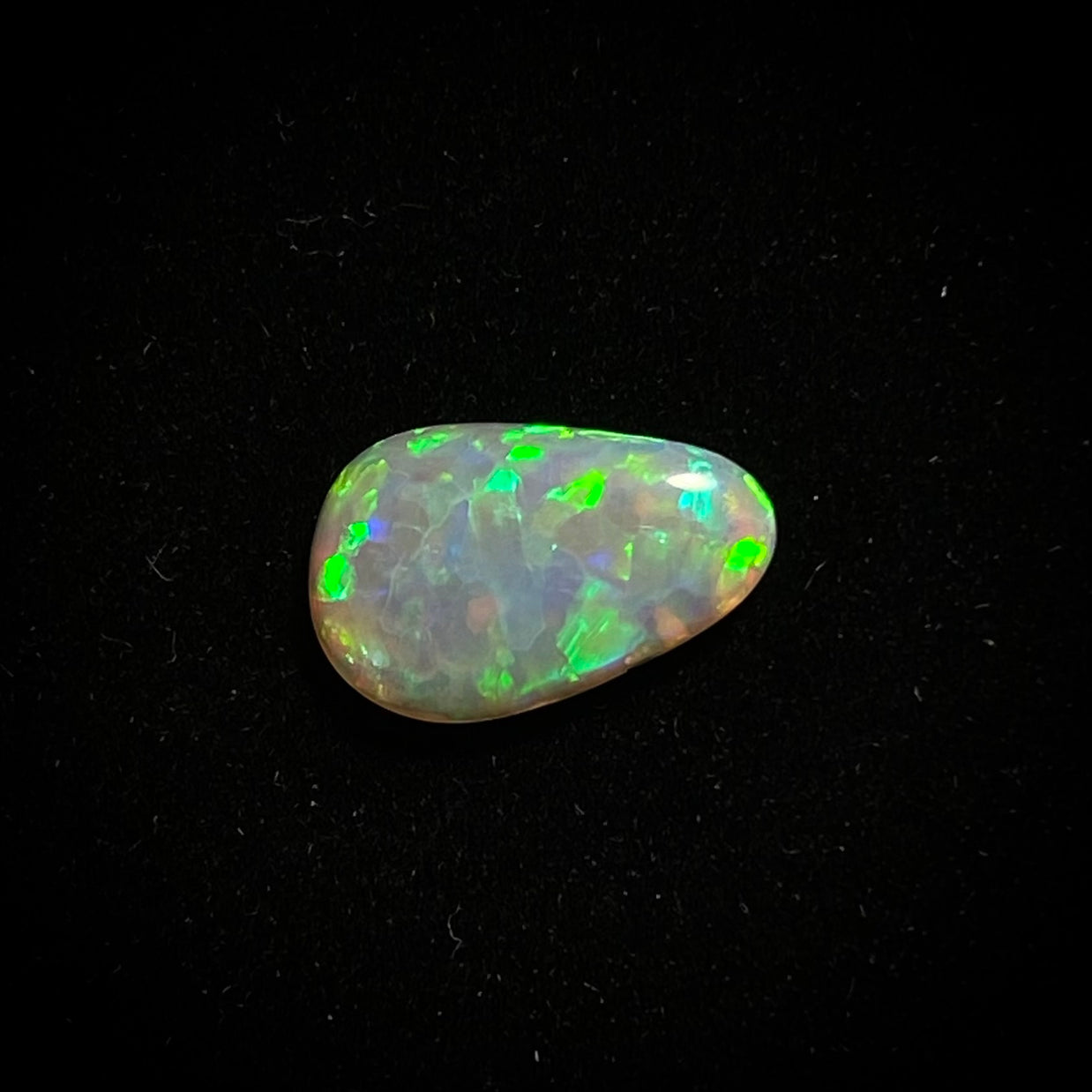 Solid crystal opal - 11250