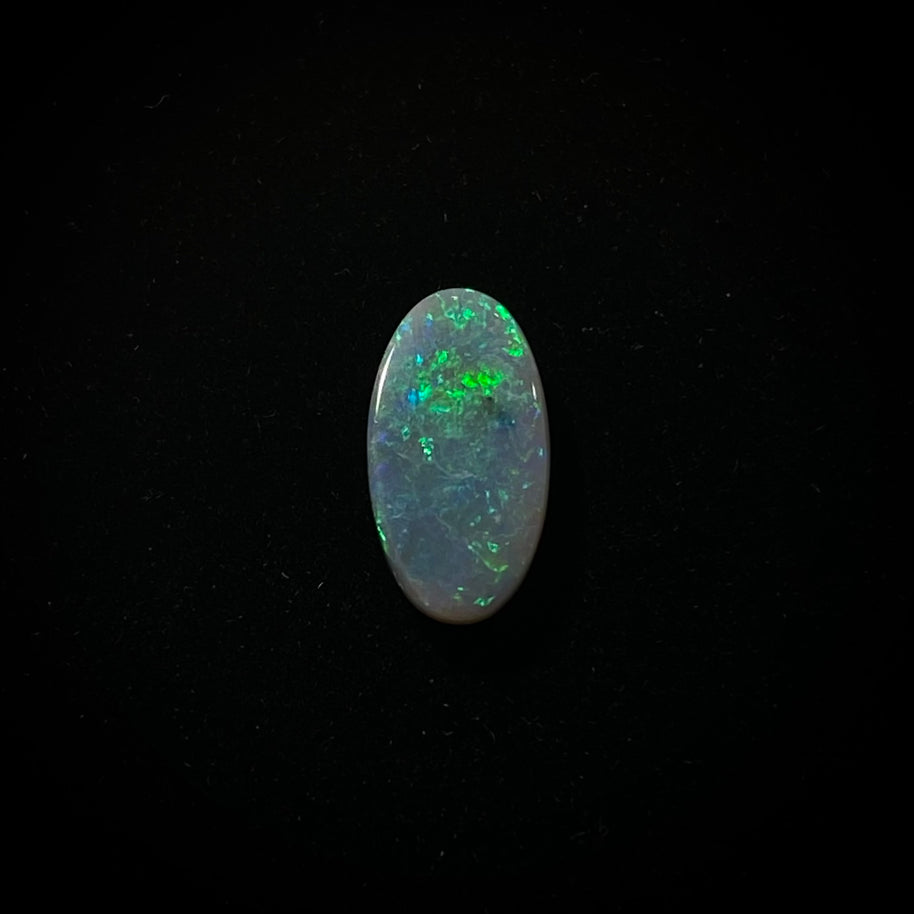 Massiver dunkler Opal – 11253