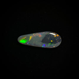 Massiver dunkler Opal – 11273