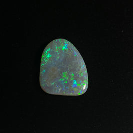 Massiver dunkler Opal – 11292