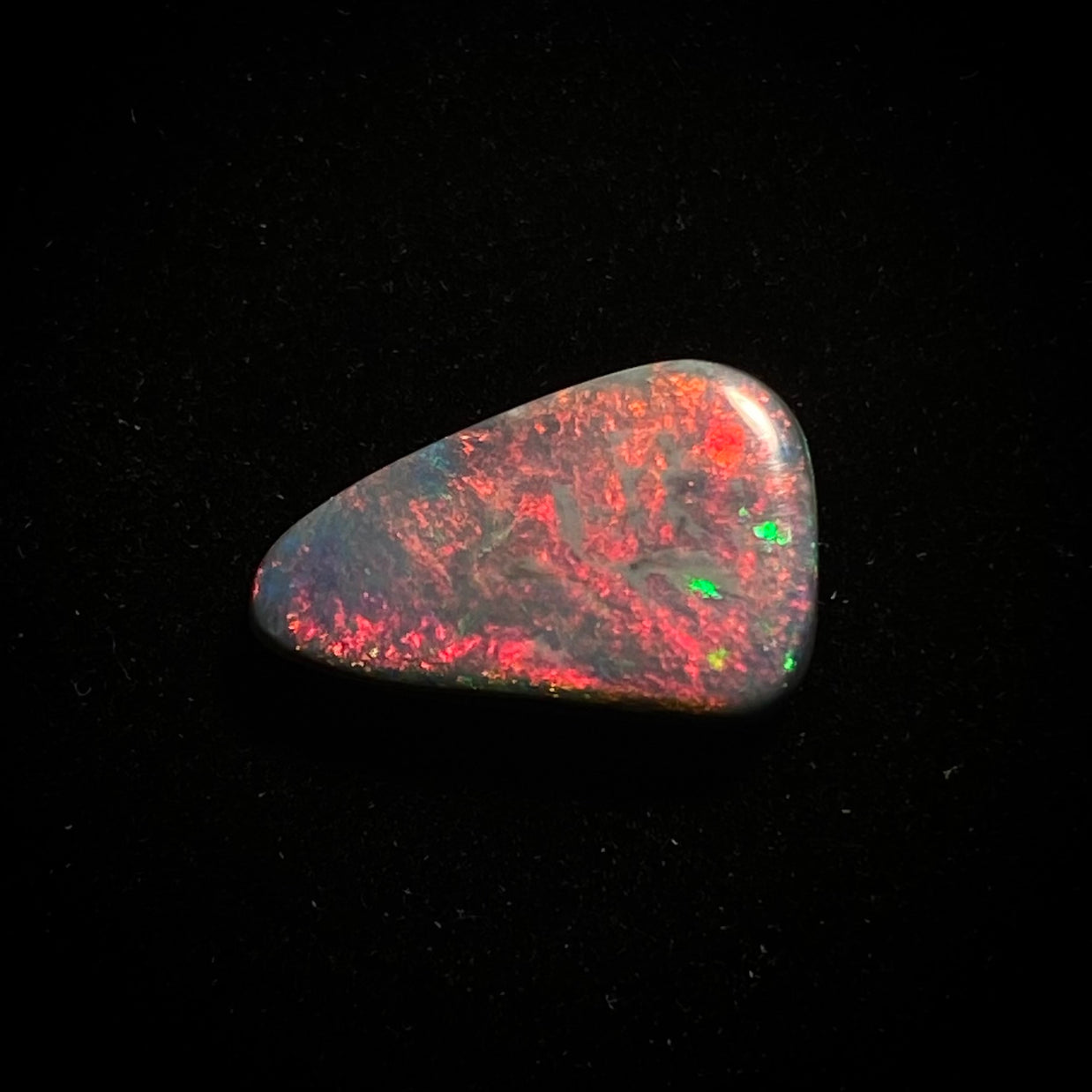 Solid black opal - 11332