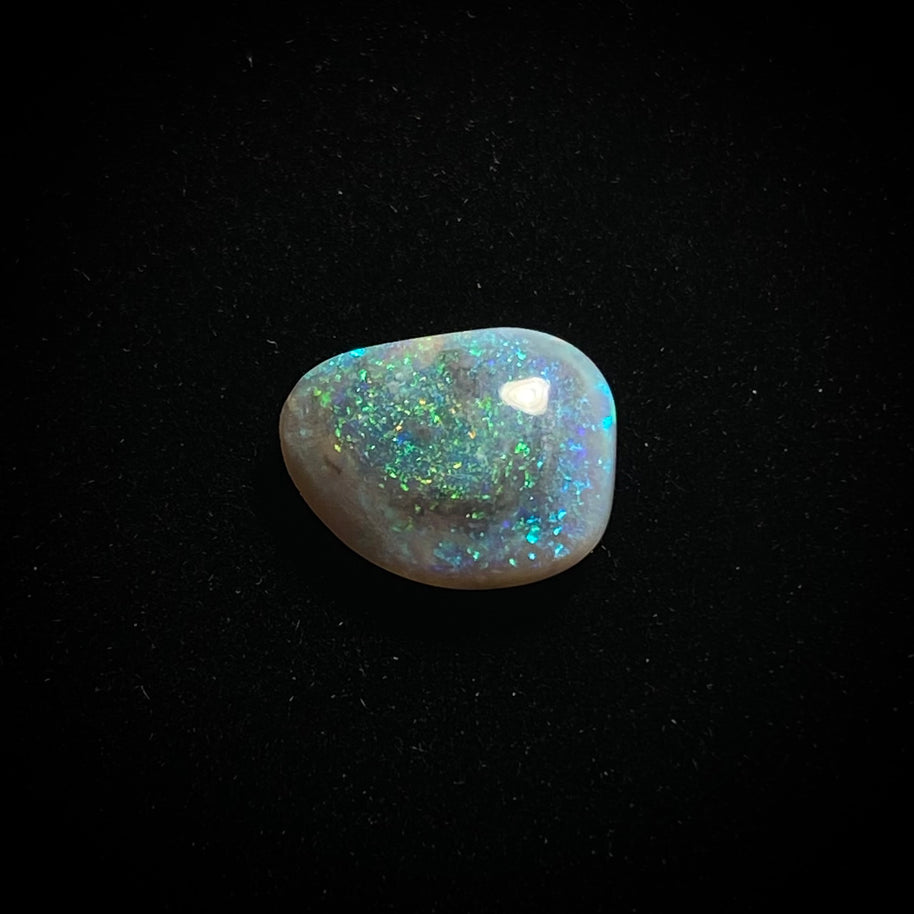 Massiver heller Opal – 11370