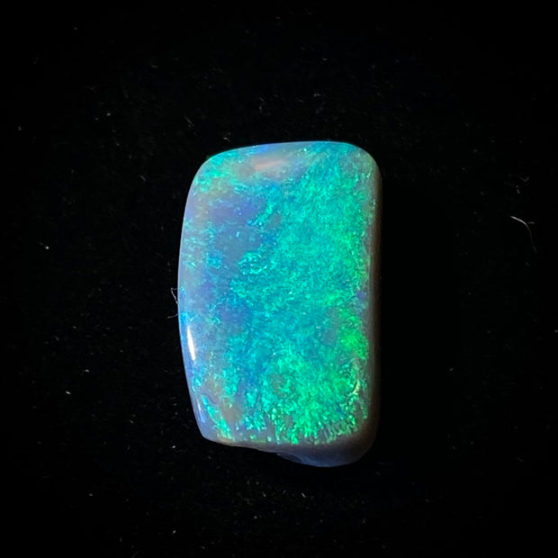 Solid mørk opal - 11393