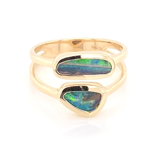 14 karat guld dobbelt ring med Boulder og mørk opal i rød blå og grønne farver