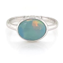 Sølv ring med lys blå opal
