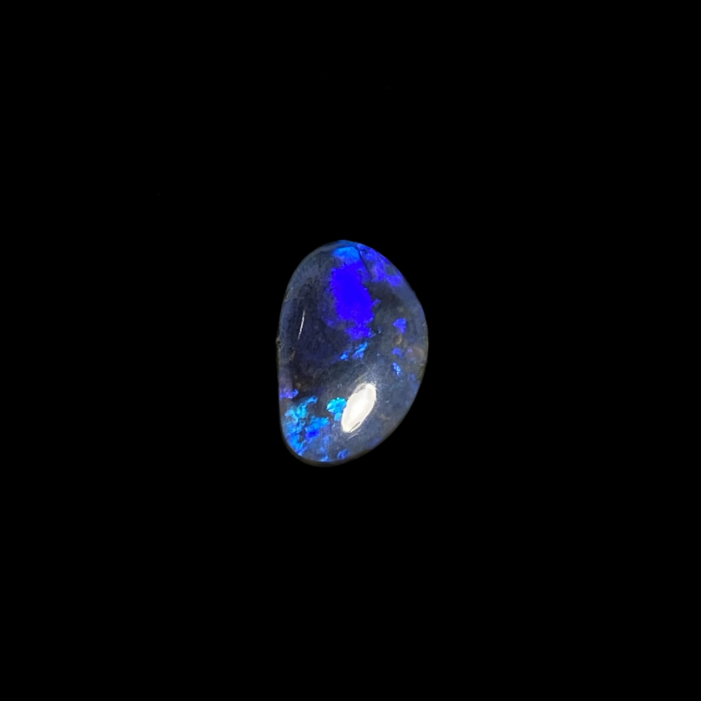 Solid crystal opal - 11489