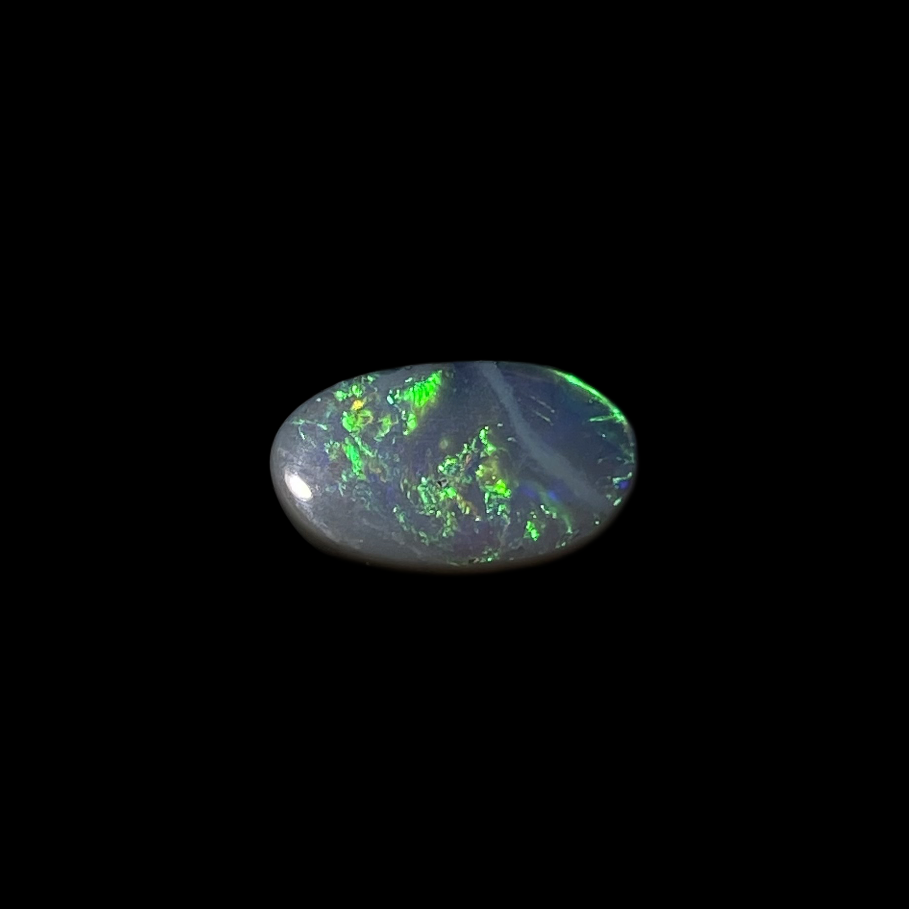 Solid mørk opal – 11526