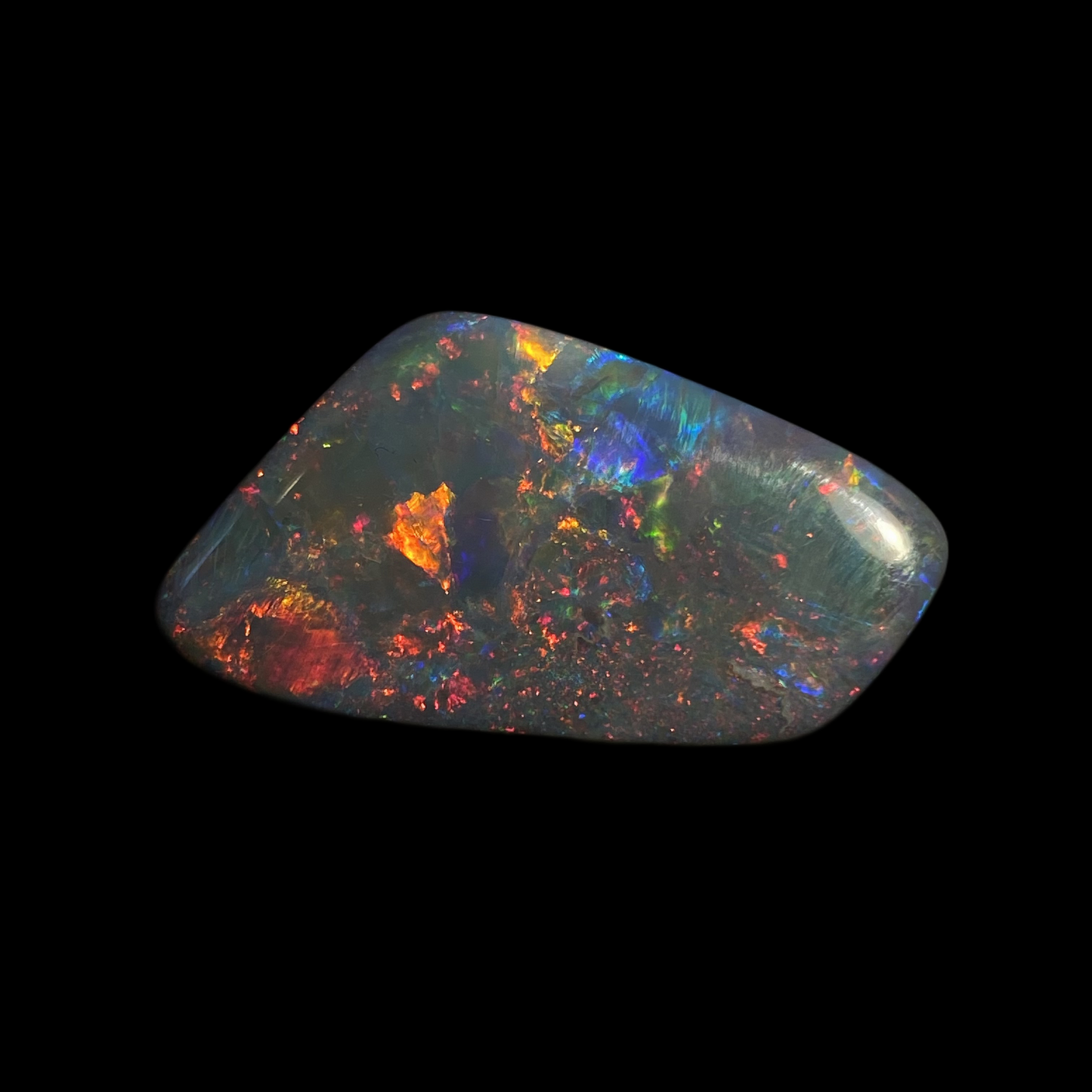 Solid mørk opal – 11548