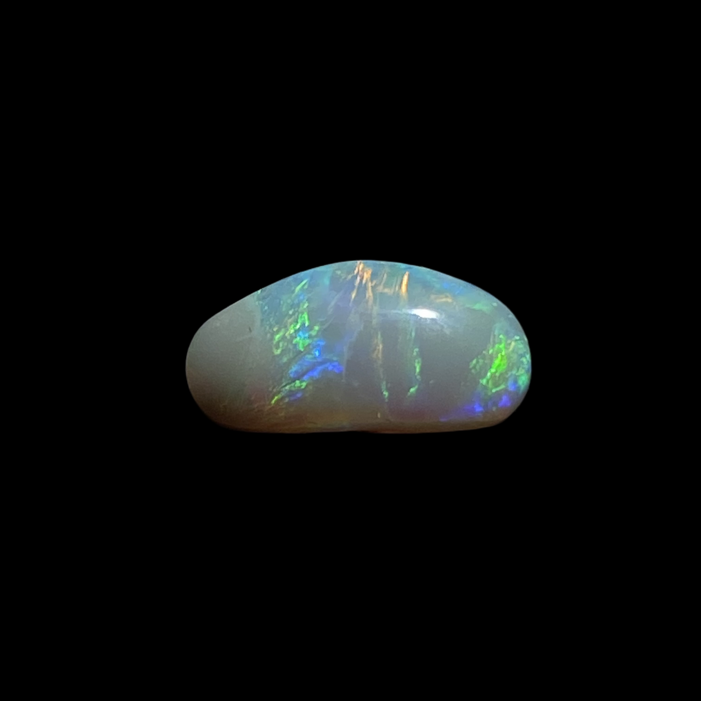 Solid crystal opal - 11585