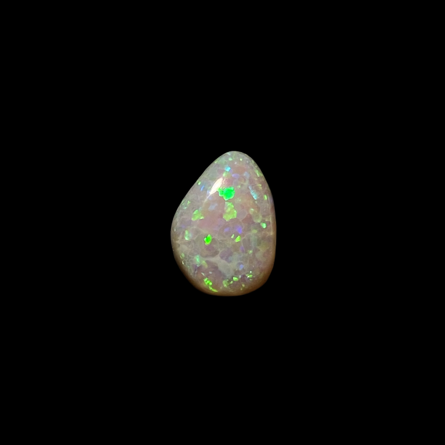 Solid crystal opal - 11587