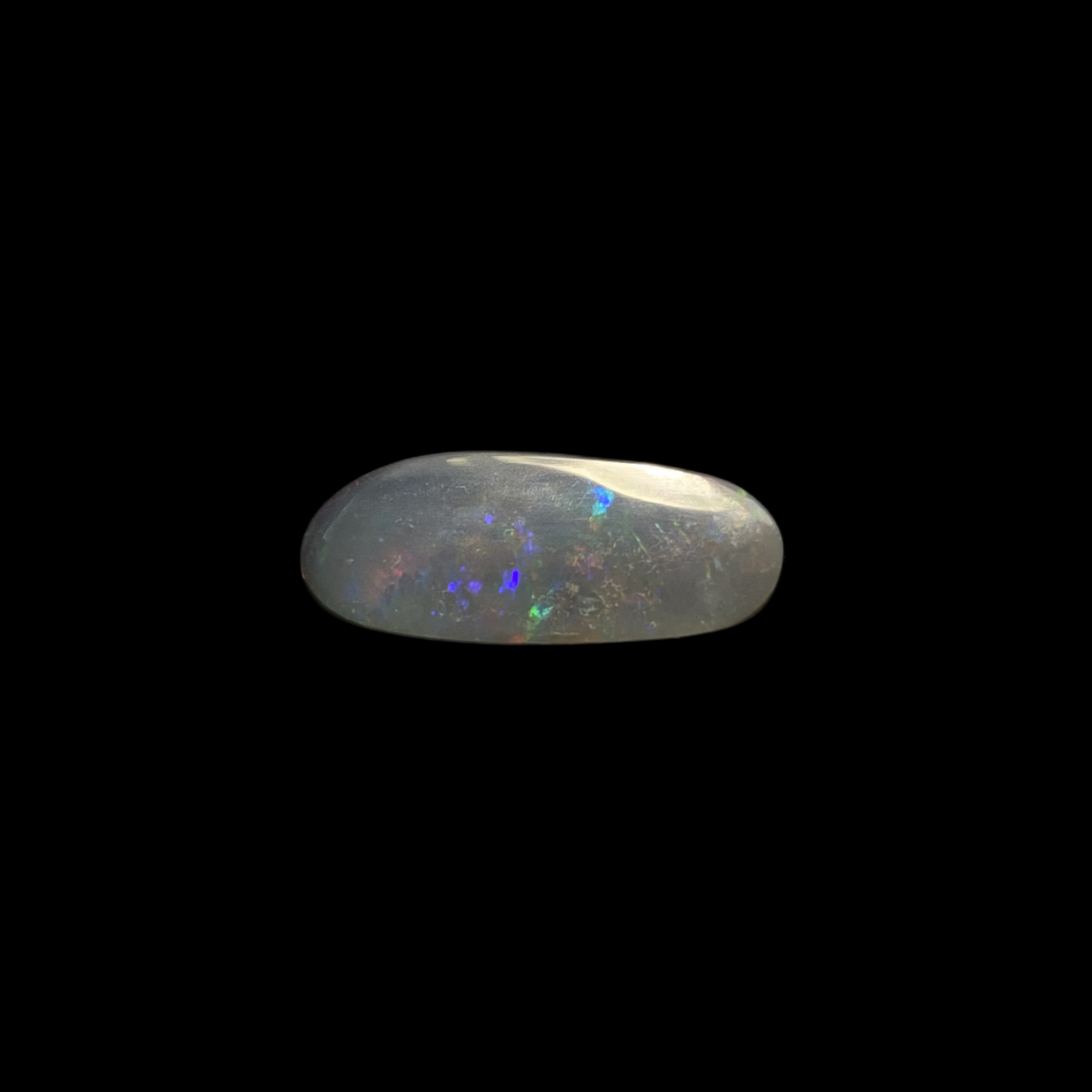 Solid light opal – 11608