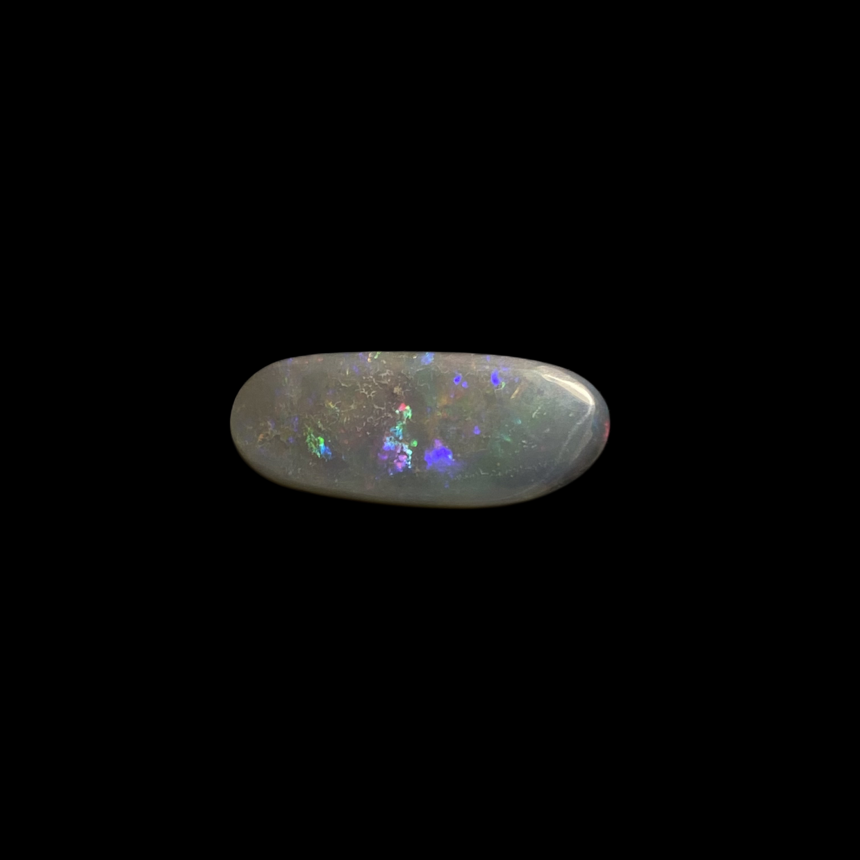 Solid light opal – 11608