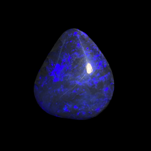 Solid crystal opal - 11618
