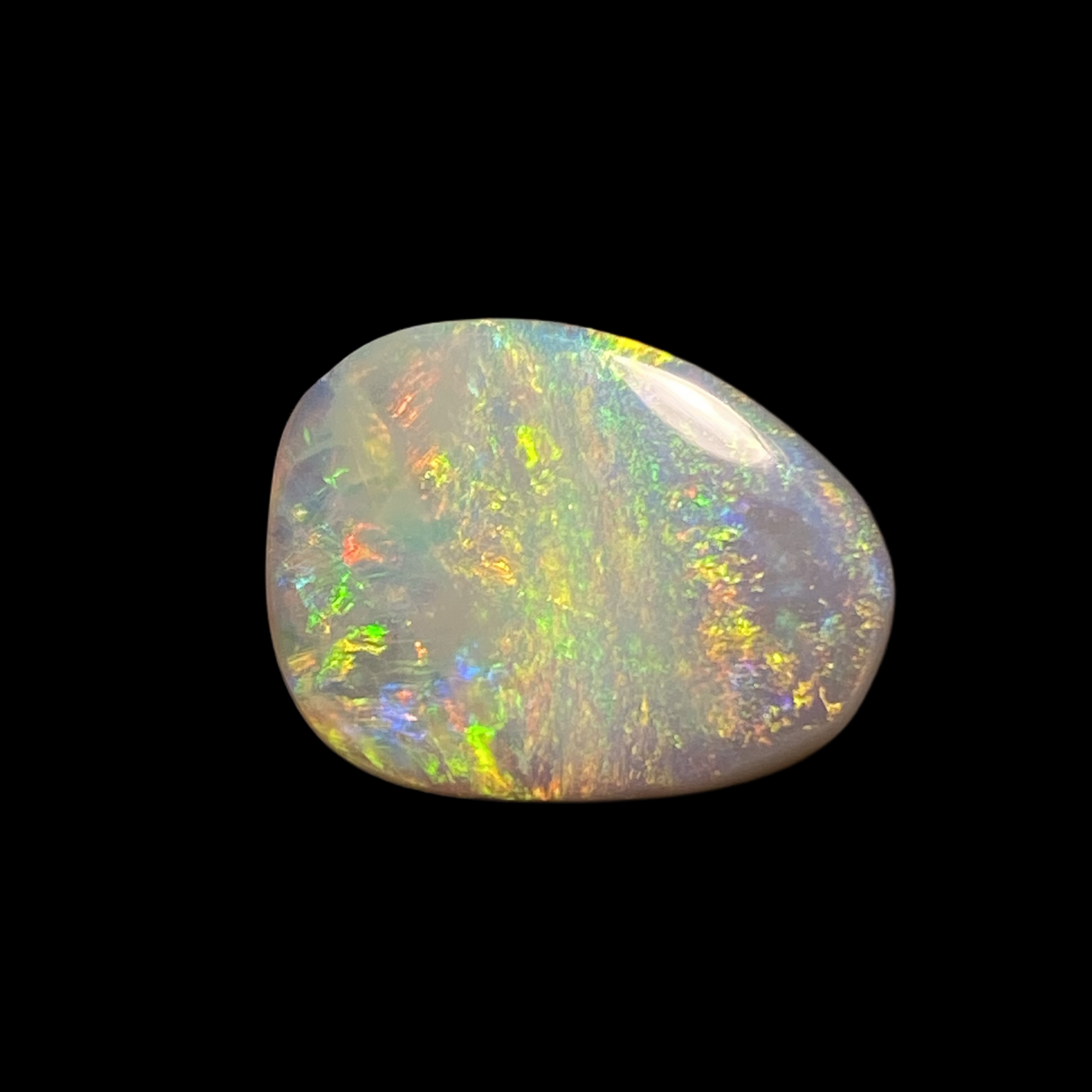 Solid light opal – 11624