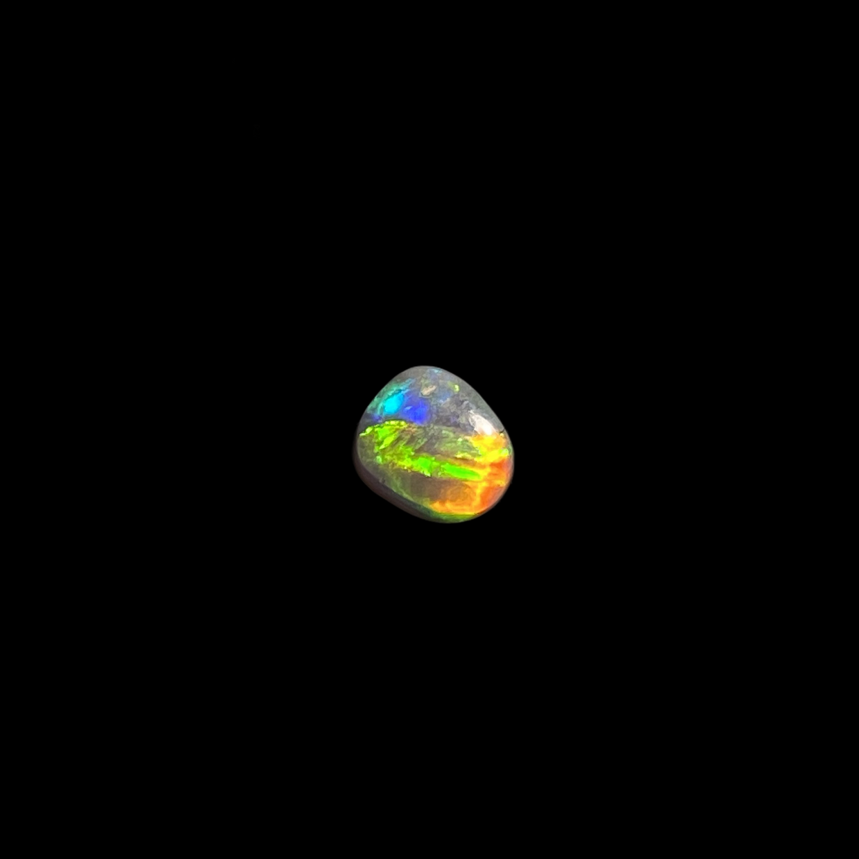 Solid mørk opal – 11635